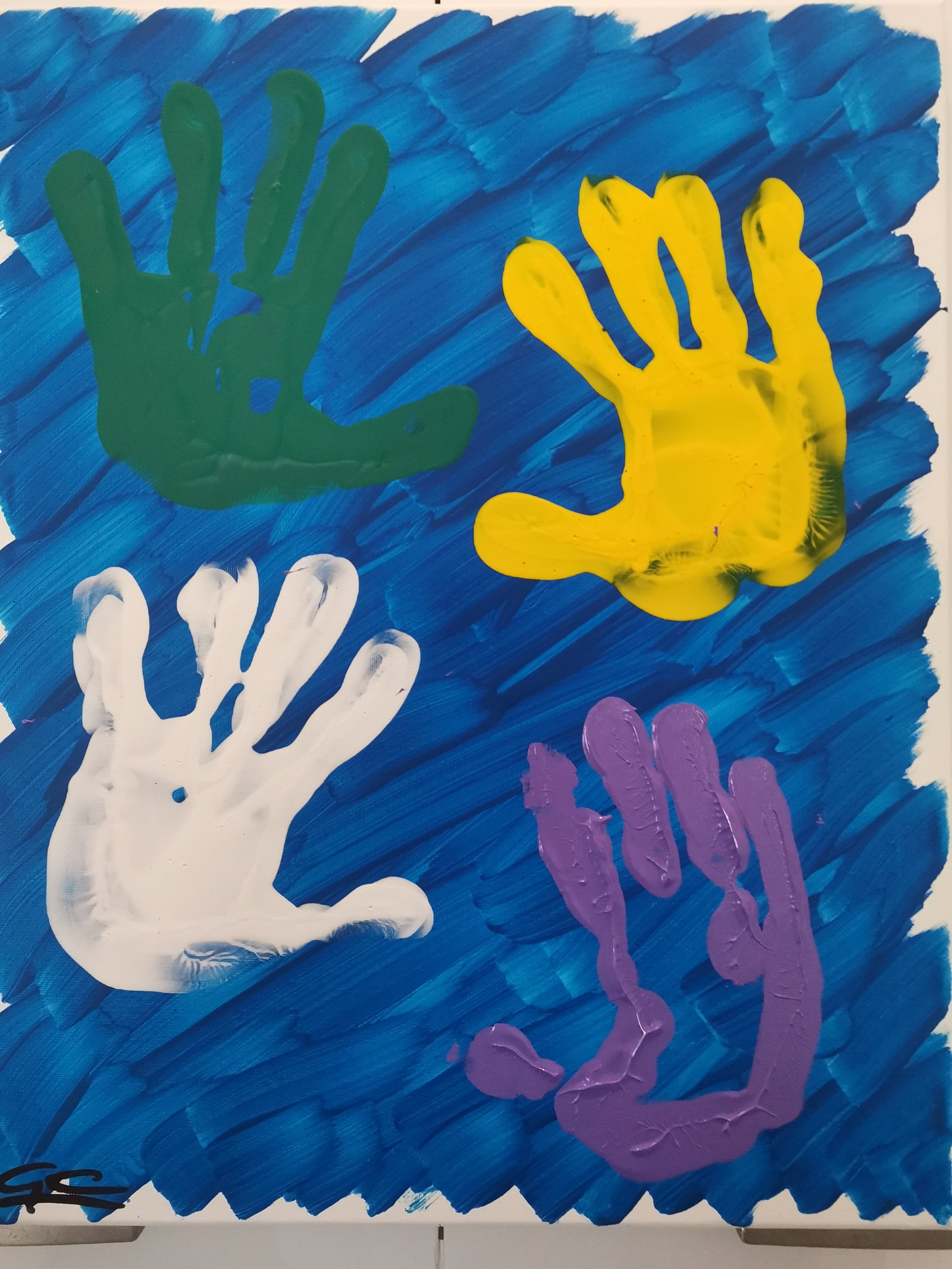 HANDS ON THE WORLD