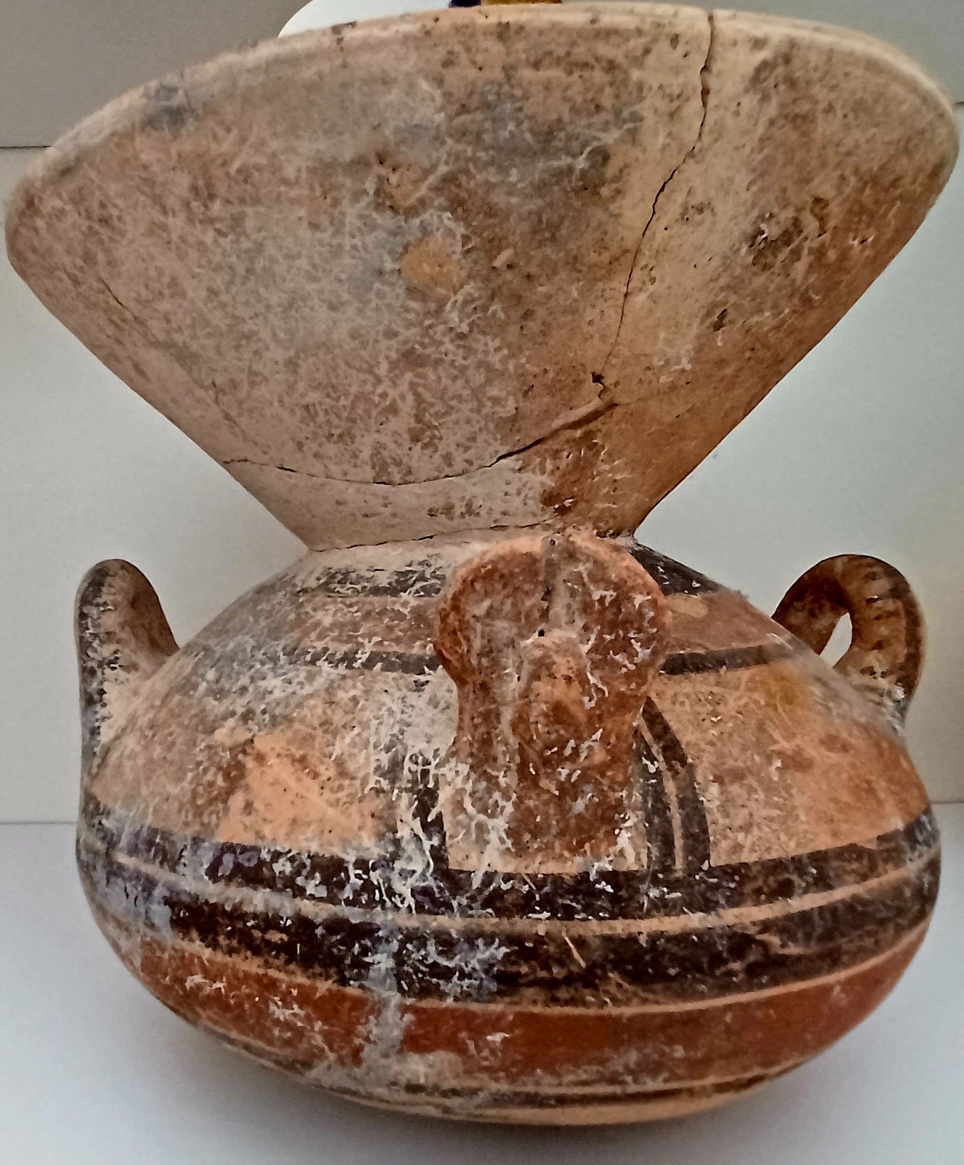 Aristocratic vase
