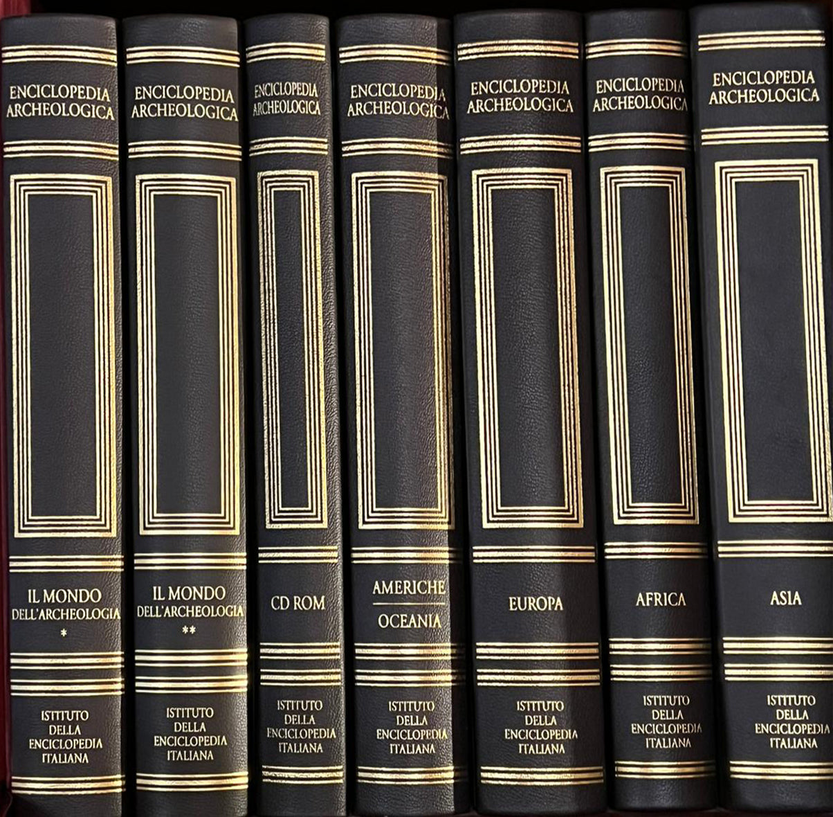 Enciclopedia de Arqueología - Treccani