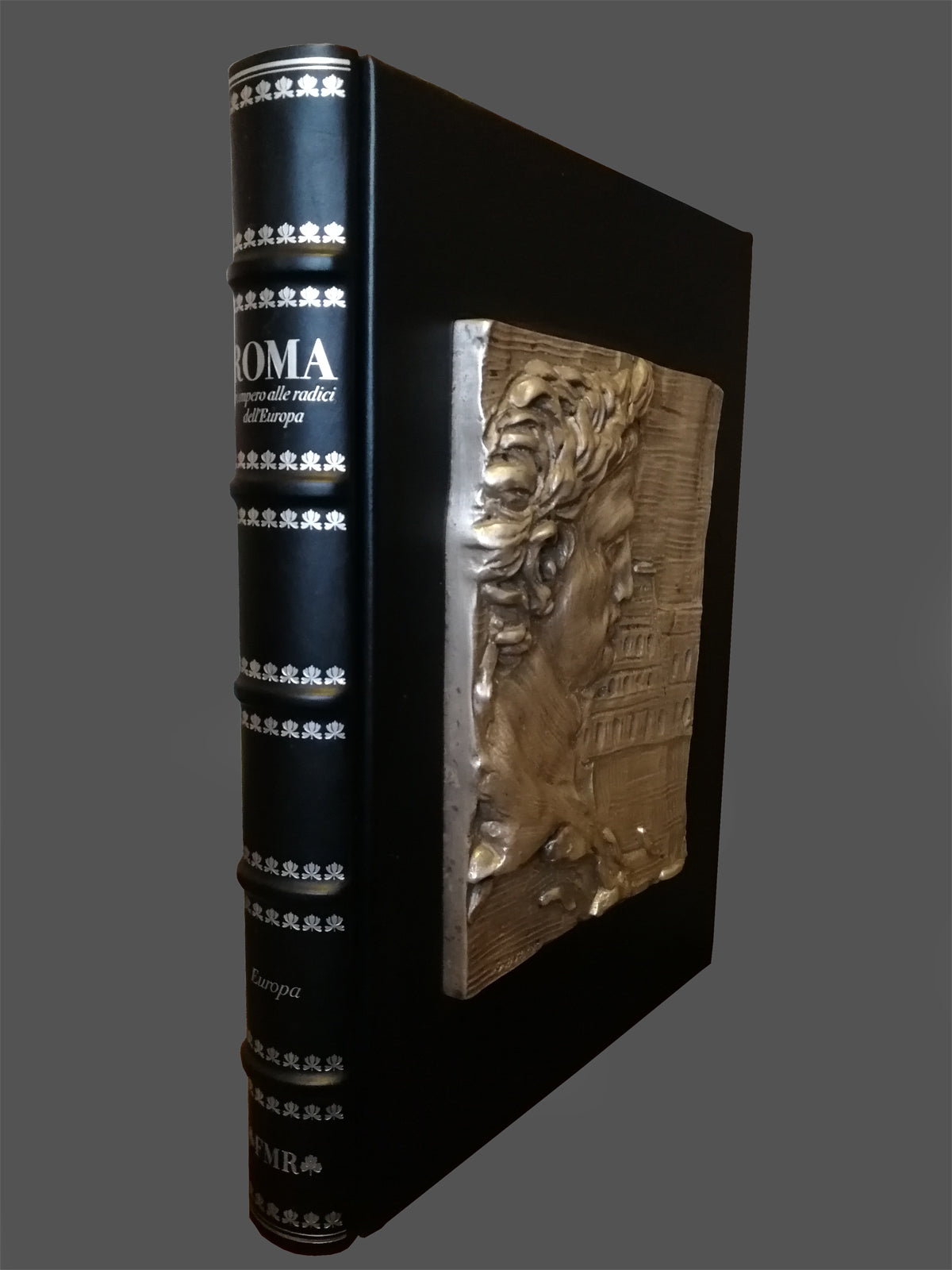 Rome: An Empire at the Roots of Europe with a Bas-relief by Ducrot - FMR Art'è