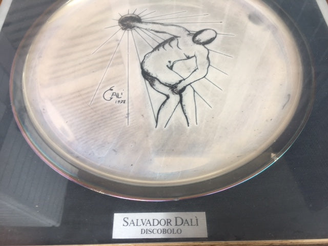 Salvador Dalí - Discus Thrower