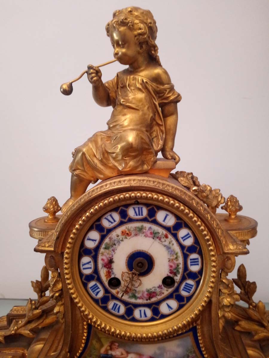 Reloj de oro puro