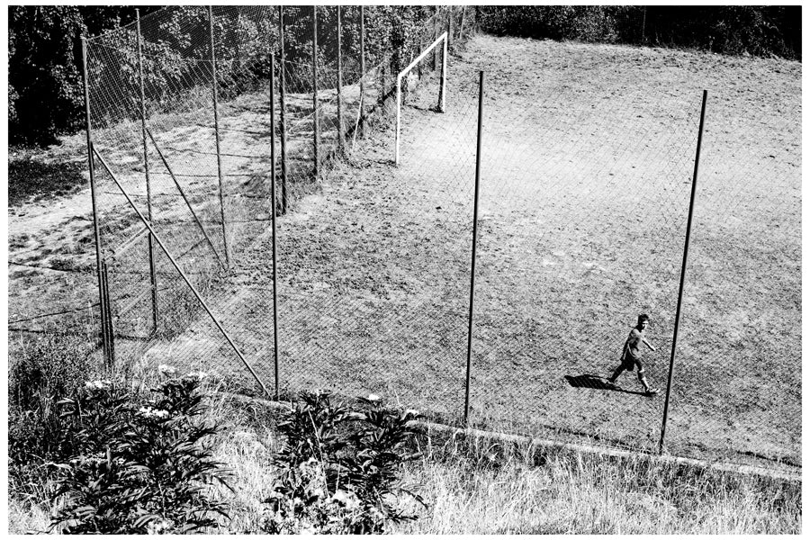 Fabrizio De Fabiis - El niño en el campo