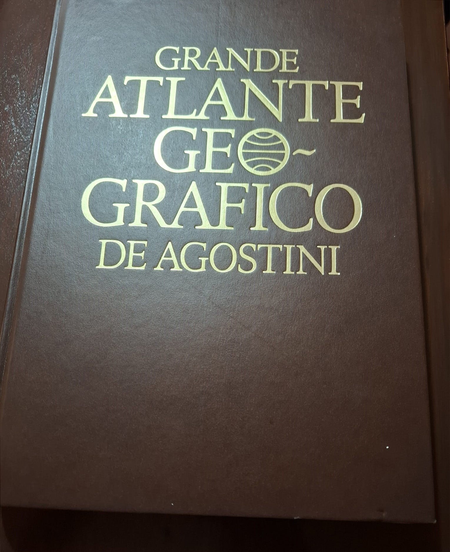Gran Atlas Geográfico - Instituto Geográfico De Agostini