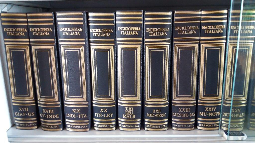 Grande Treccani ed Enciclopedia del 900