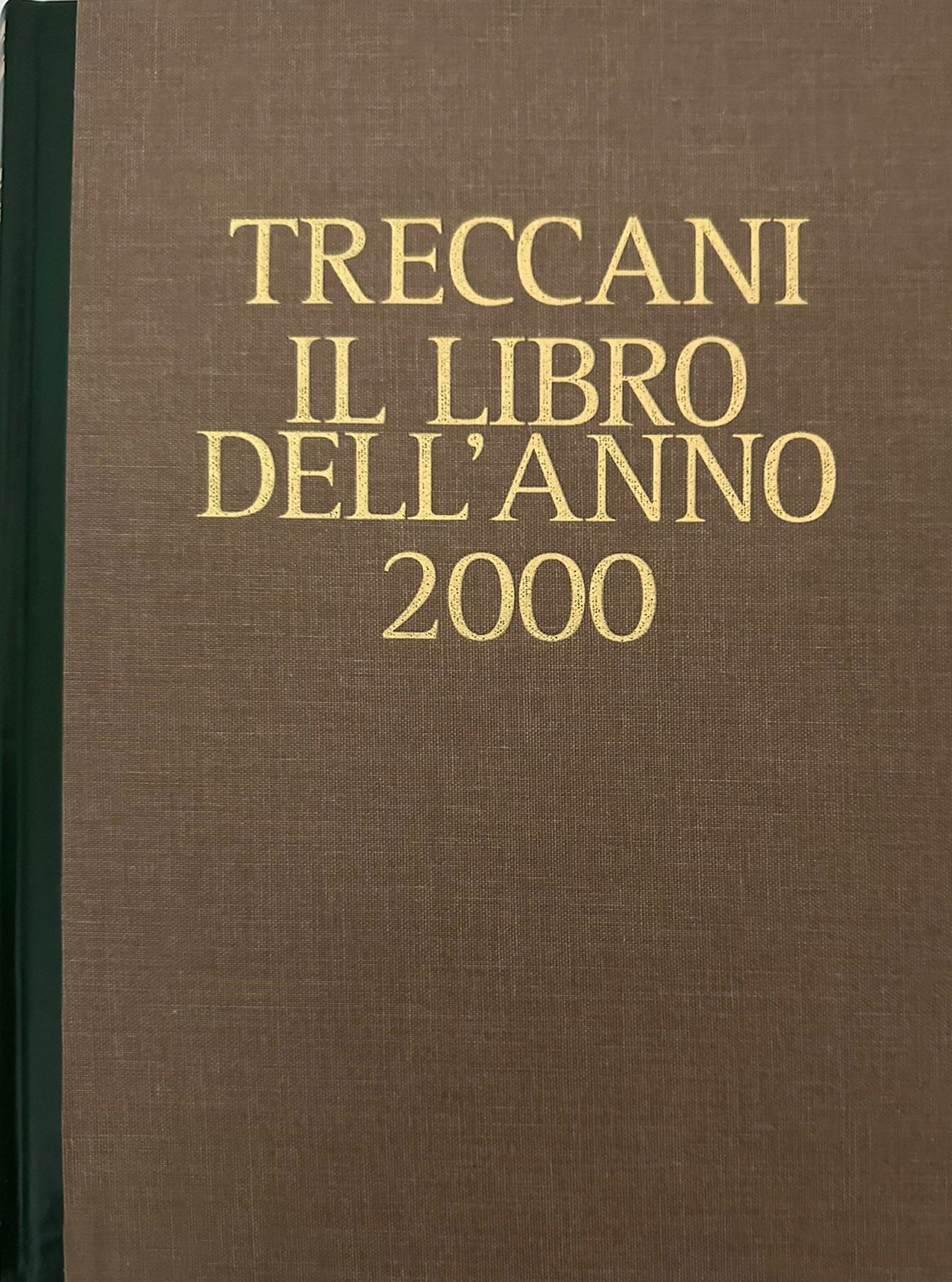 The Book of the Year 2000 - Treccani