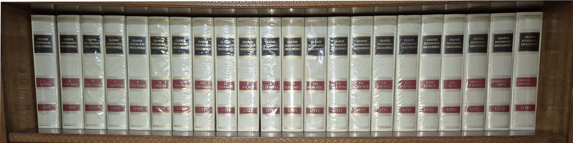 Volumi del Grande Dizionario Enciclopedico Utet