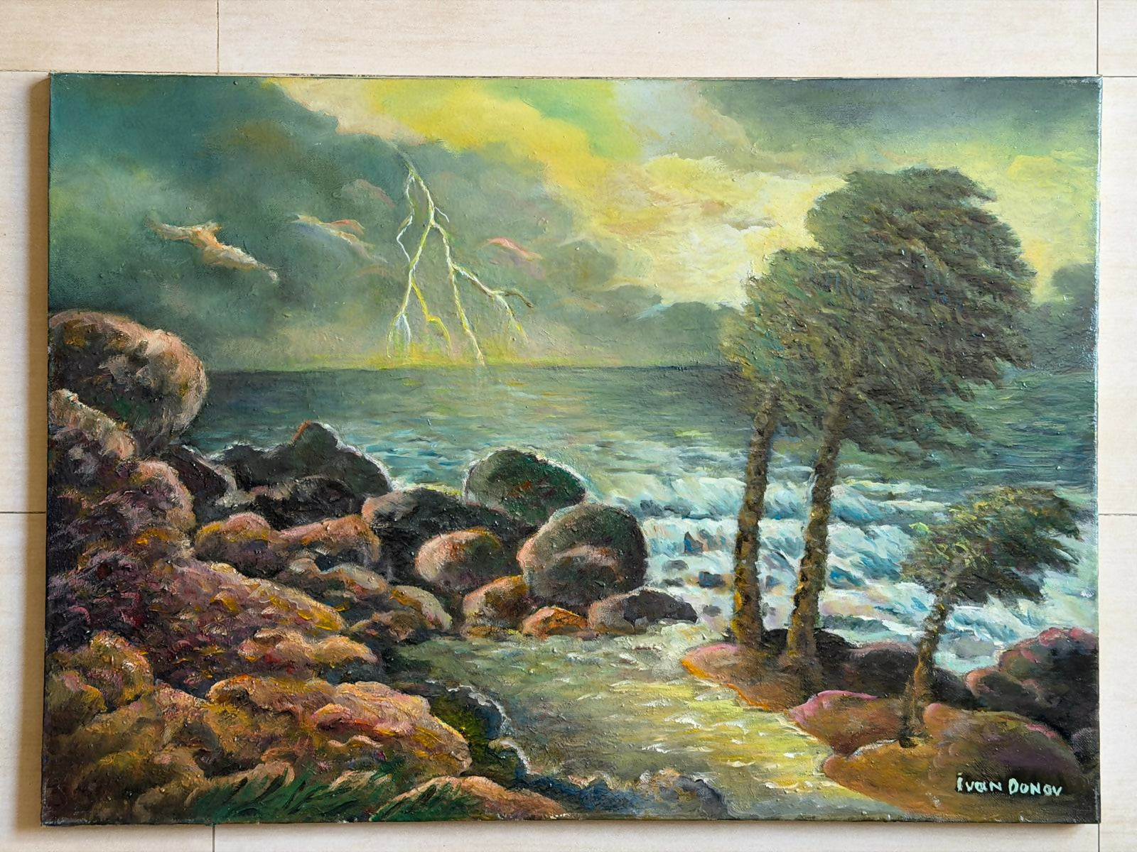 Paesaggio marino tempestoso di Ivan Donov