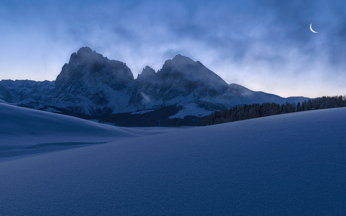 The darkness of the Alpe di Siusi