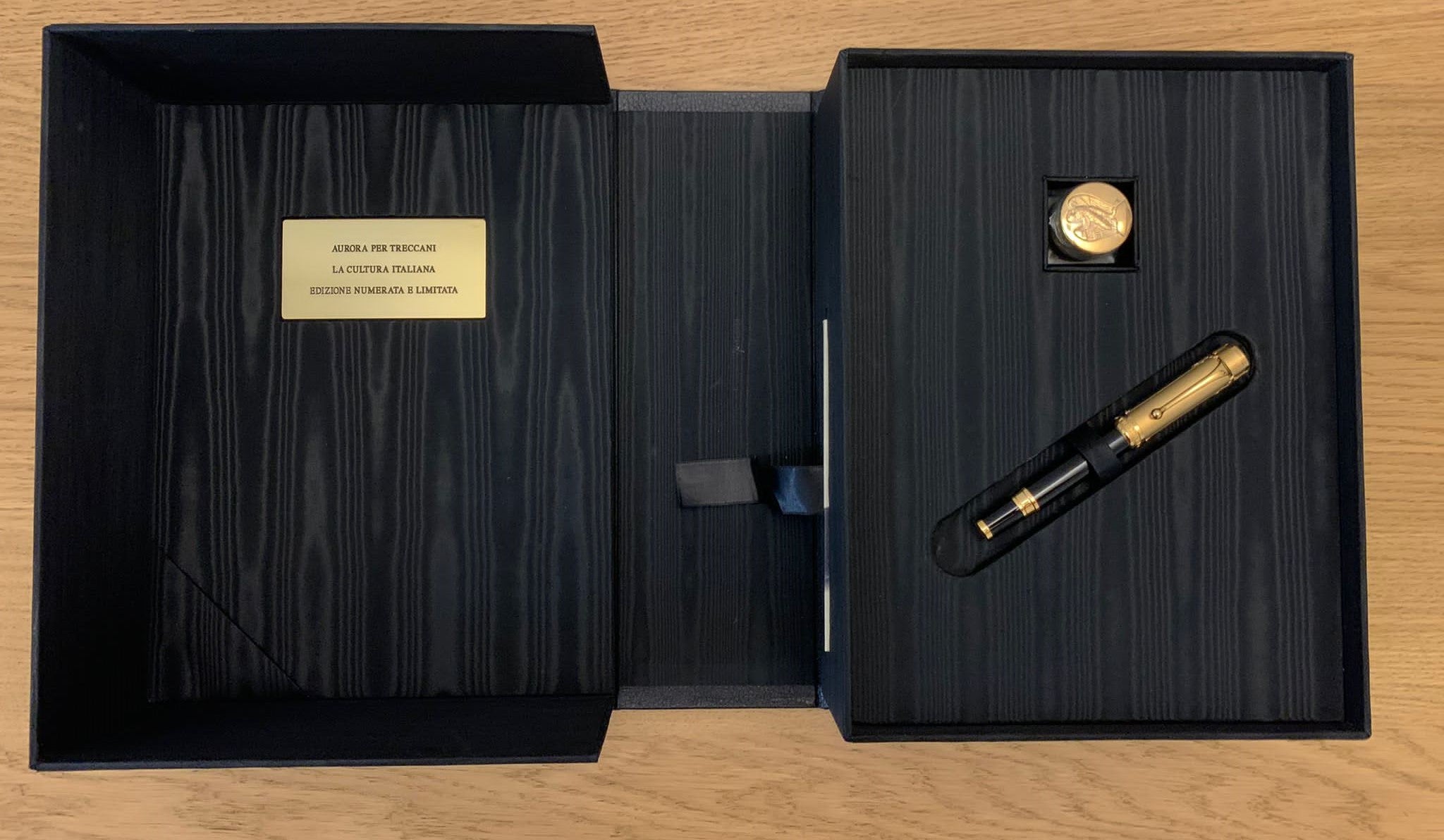 Penna stilografica Aurora per  Treccani anni 90