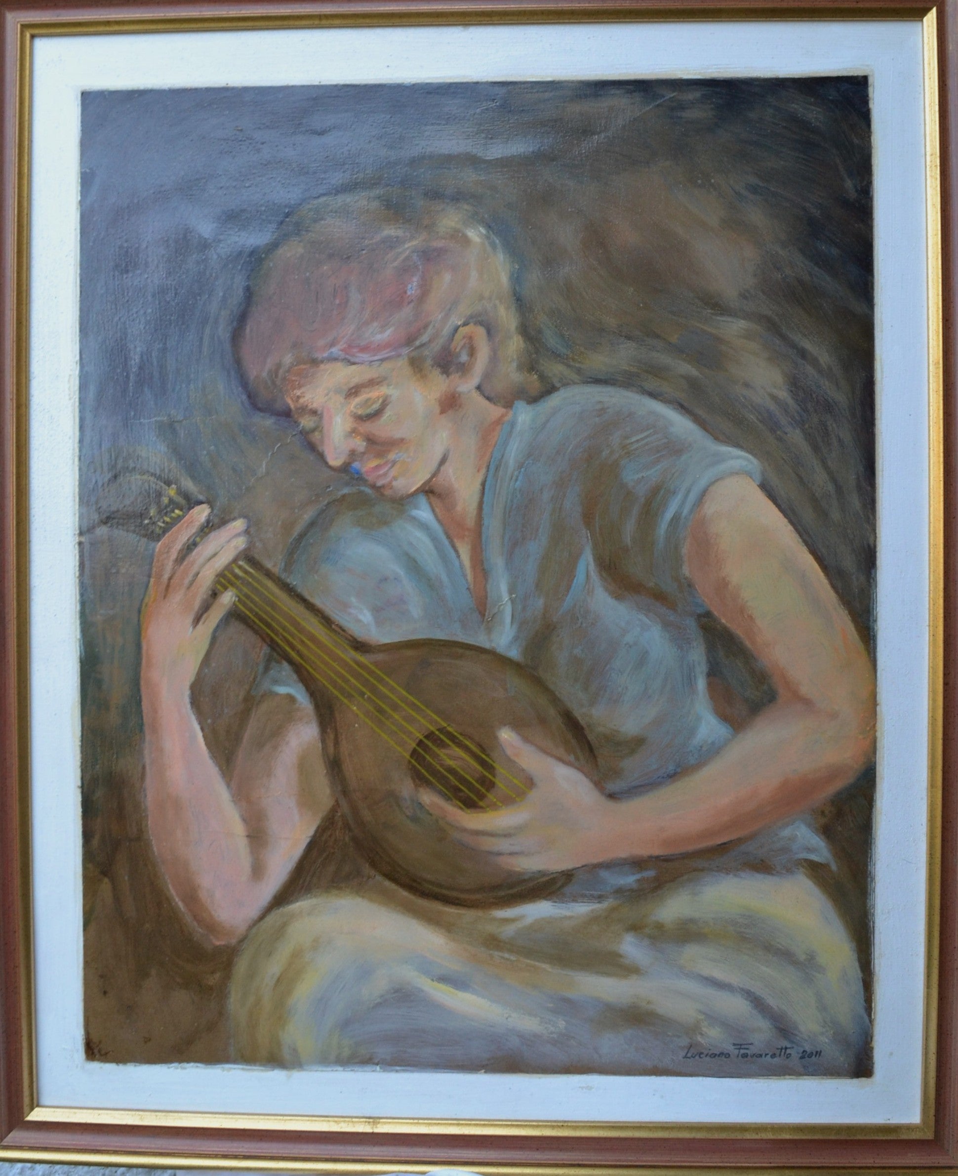Woman with mandolin