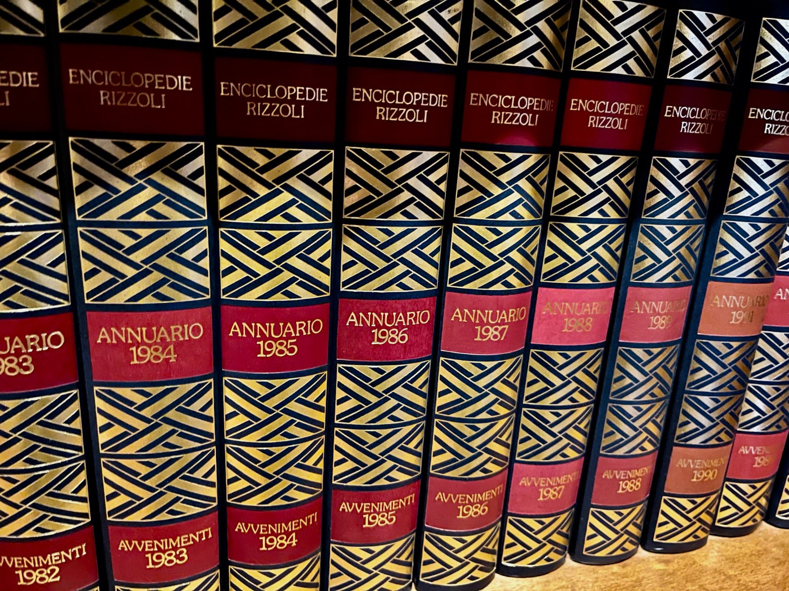 Enciclopedia Universal - Rizzoli / Larousse