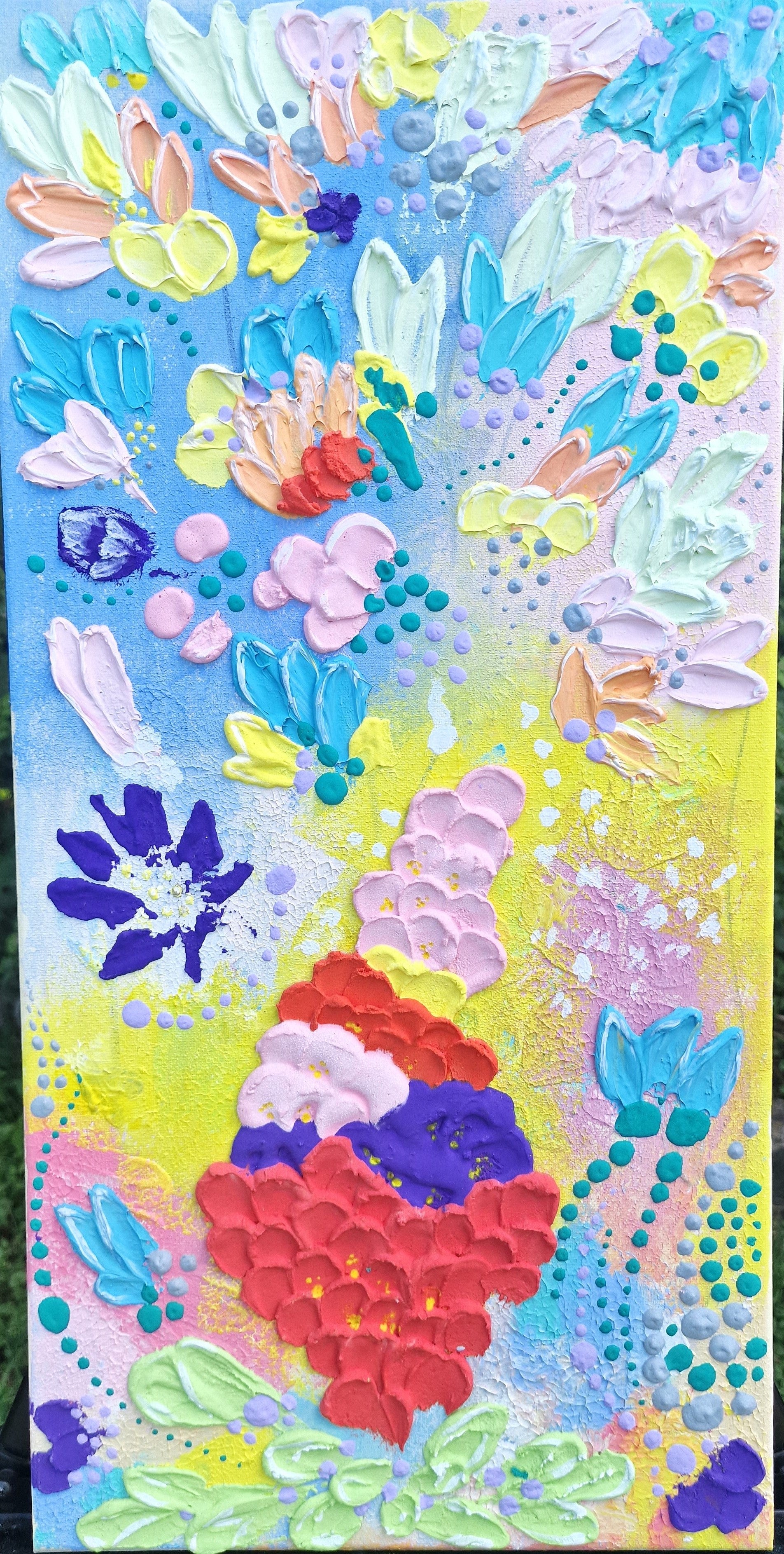 COLORFUL EXPLOSION