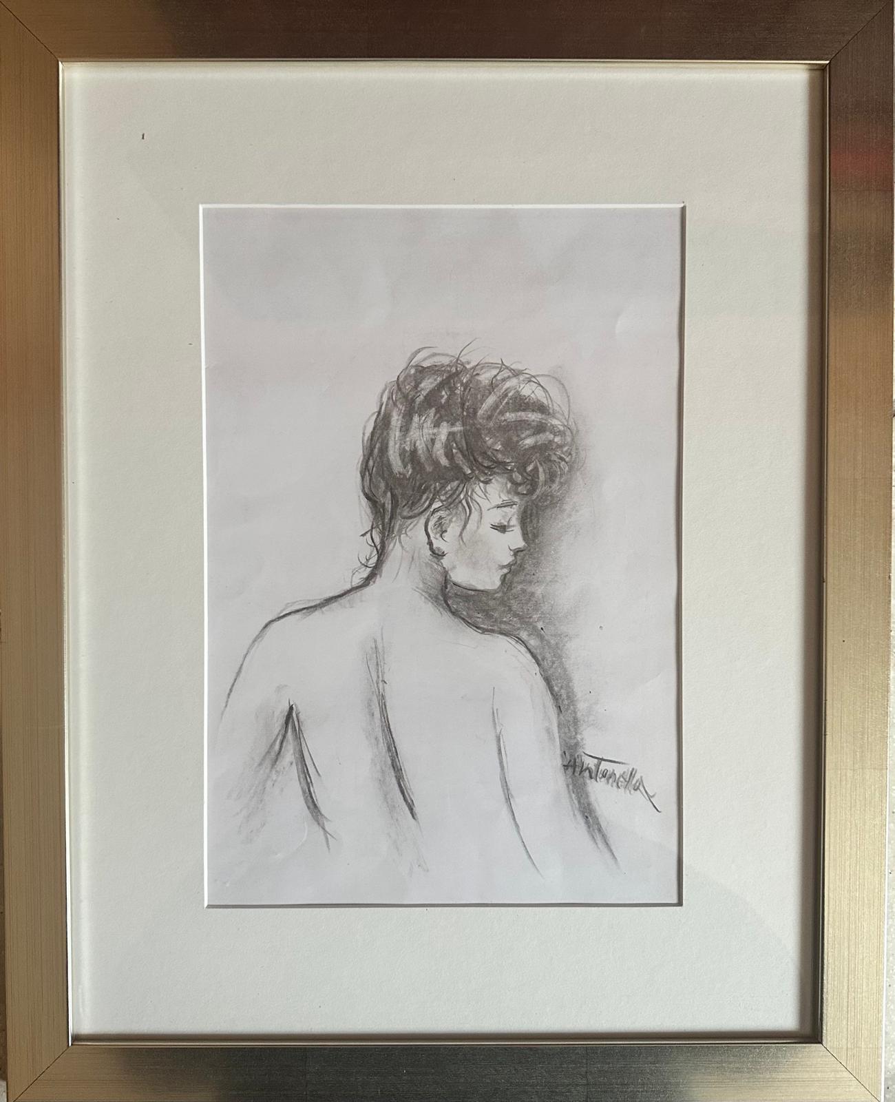 Antonella Gamba - Desnuda de espaldas